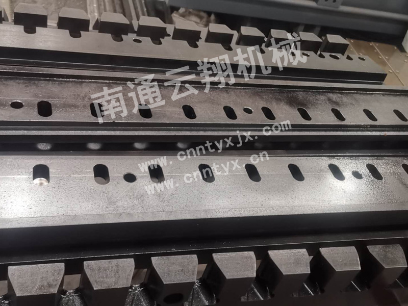 江陰齒輪箱制造有限公司_云翔機(jī)械弧形齒條廠(chǎng)家
